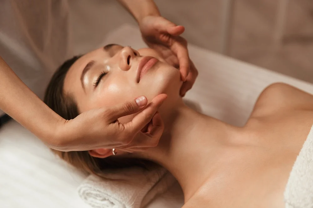 Facial
